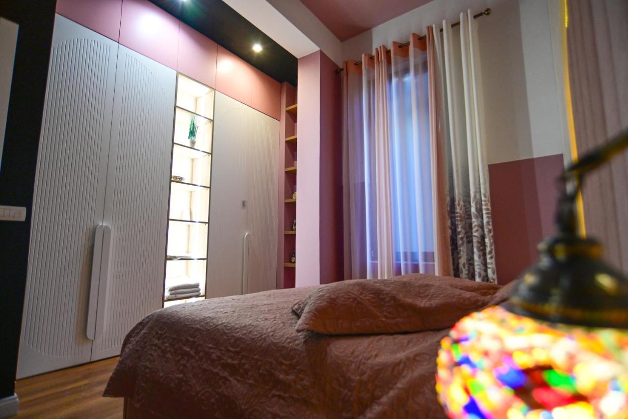 Stylish Two Bedroom House With Private Pool Tirana Exterior photo